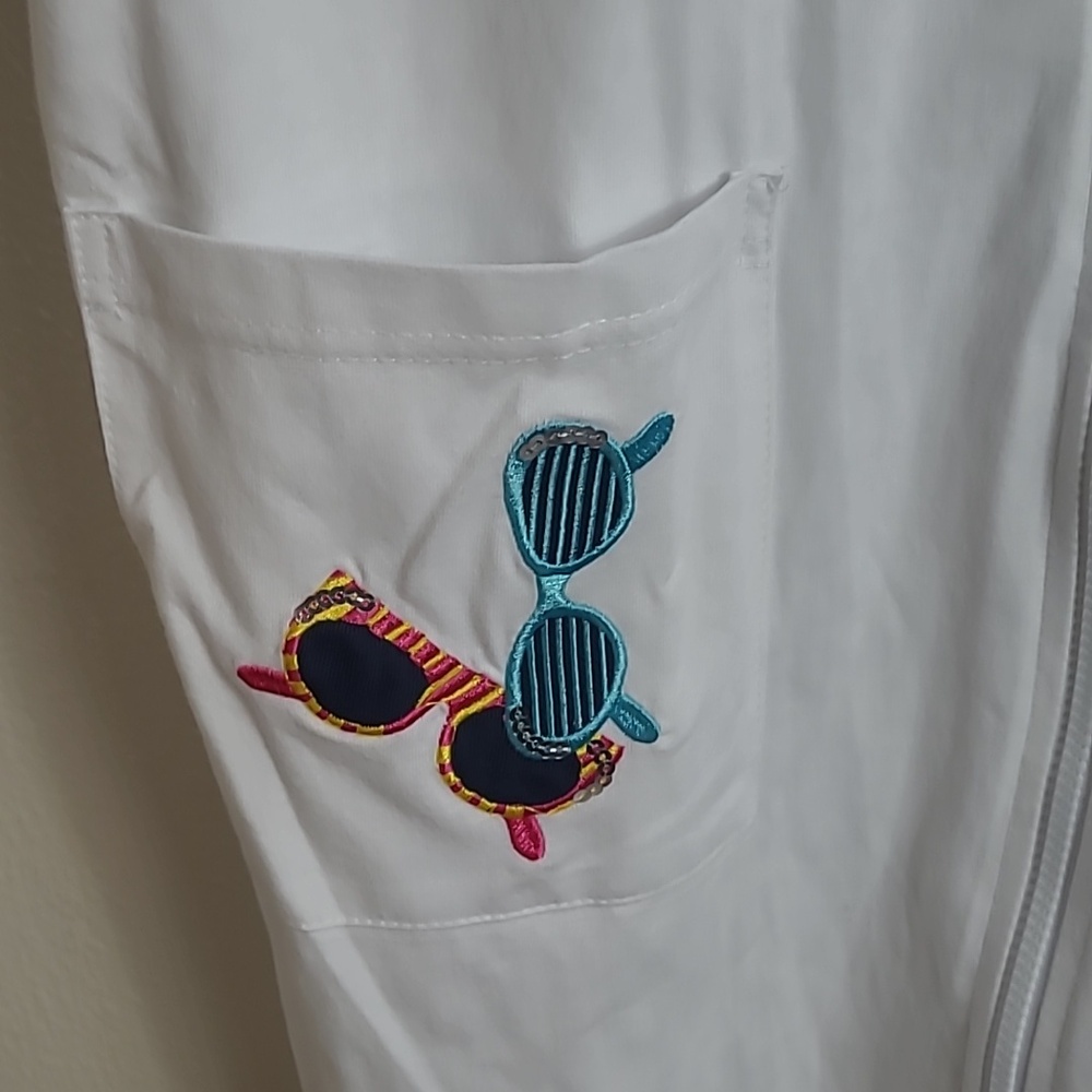 Club Z Collection White Zip Front Tunic with Sunglass Embroidery Beach Wear Smal - Picture 3 of 10